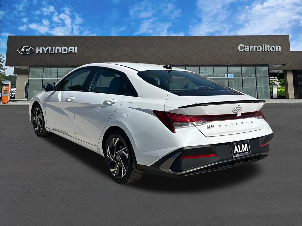 2025 Hyundai Elantra Sport