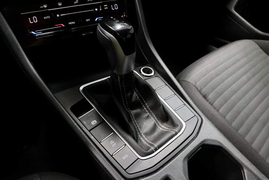 2025 Volkswagen Jetta S