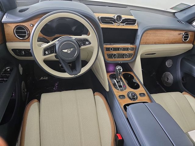 2023 Bentley Bentayga Plug-In Hybrid