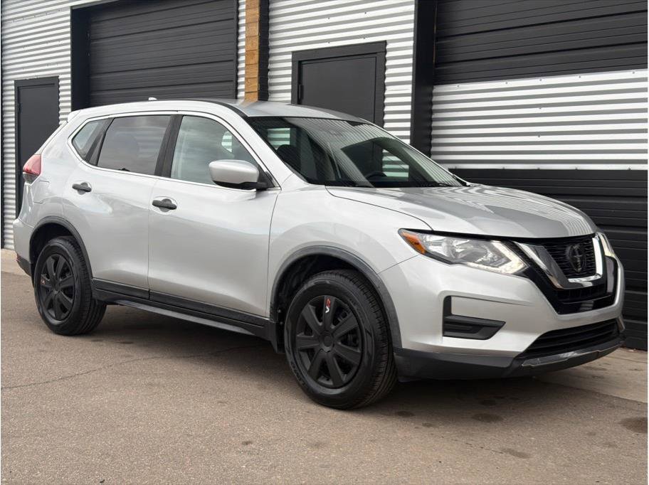 2020 Nissan Rogue S