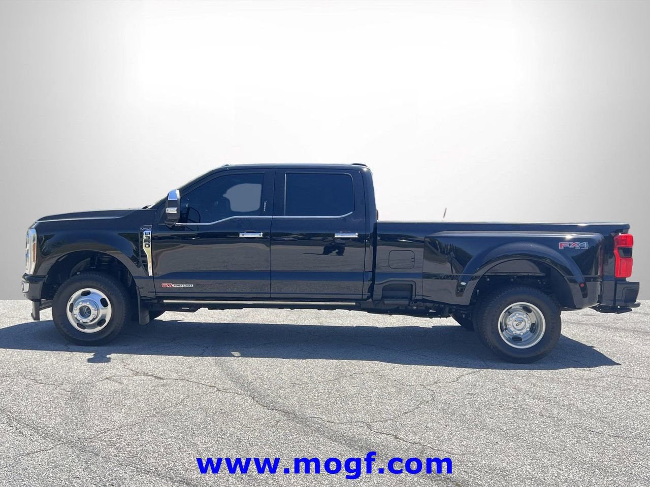 2024 Ford F350 Platinum