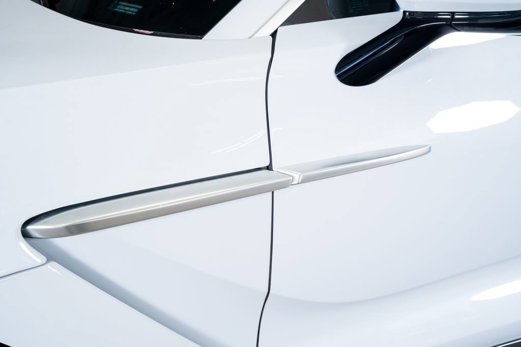 2021 Aston Martin DBX