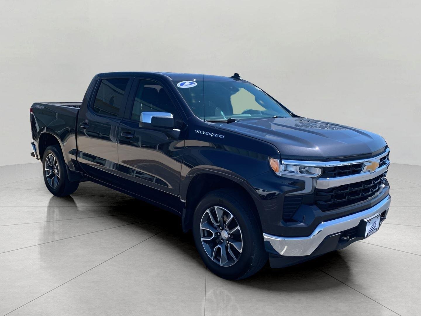 Used 2024 Chevrolet Silverado 1500 LT