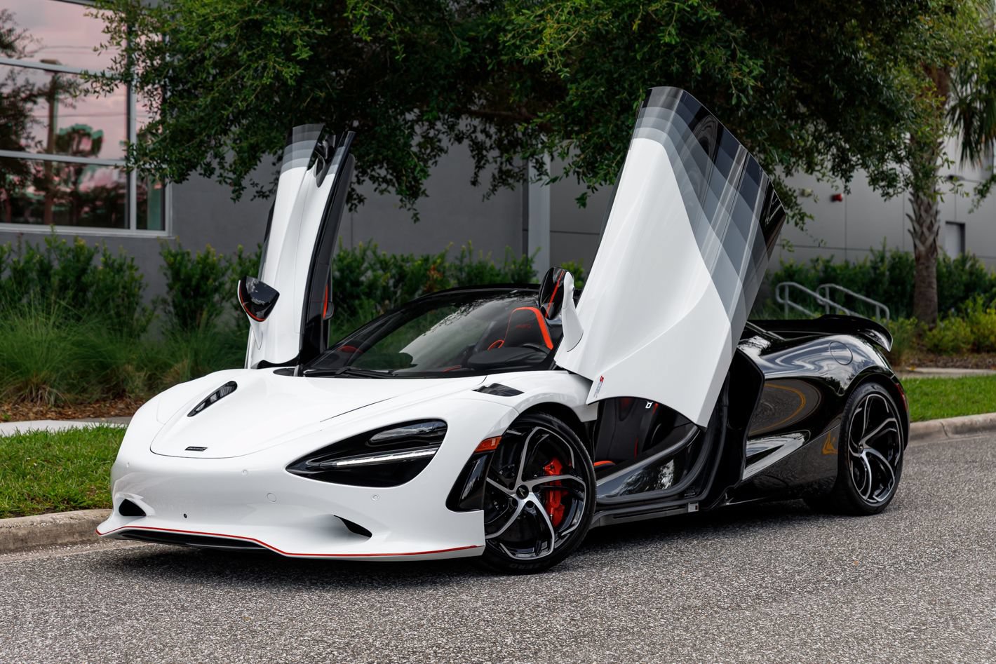 Used 2024 McLaren 750S Spider photo 42