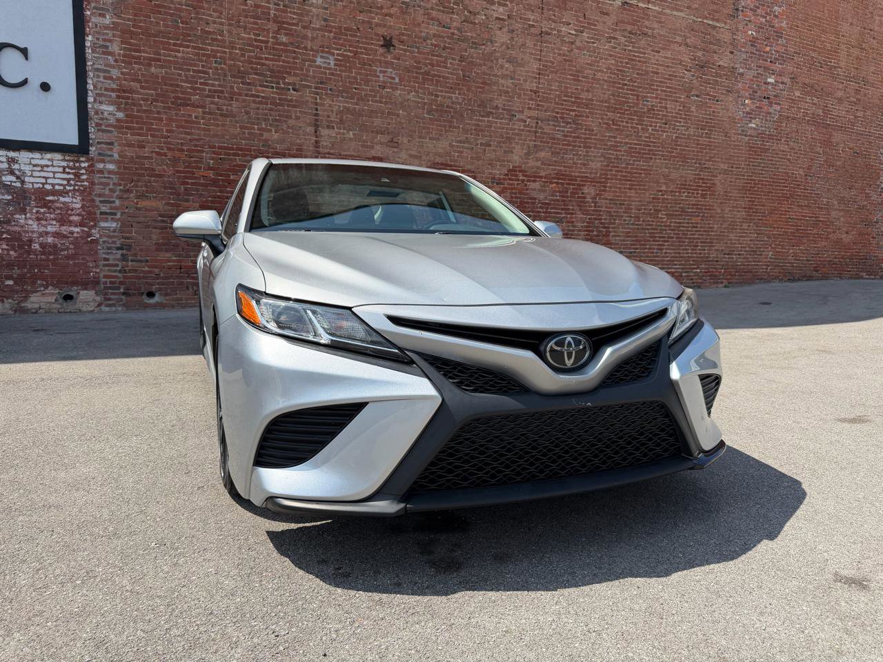 2020 Toyota Camry SE
