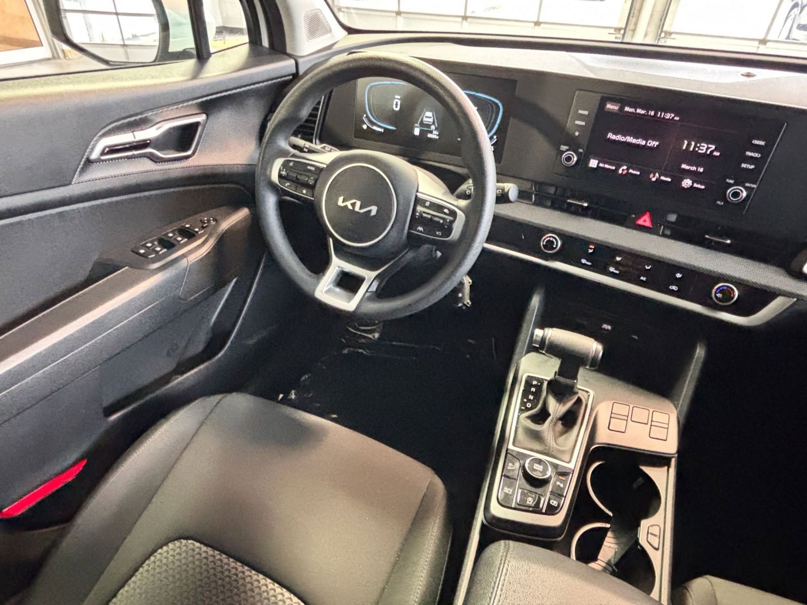 2025 Kia Sportage LX