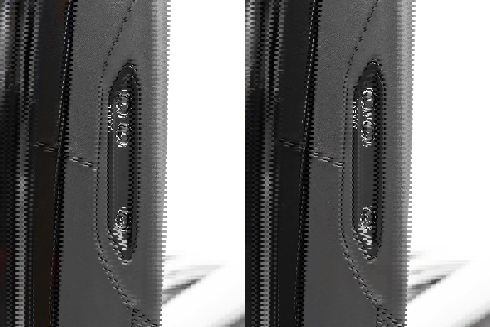 Used 2022 McLaren 720S Spider photo 21