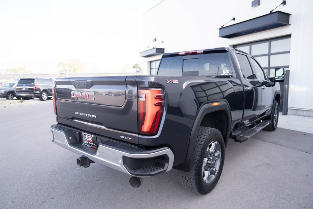 2025 GMC Sierra 3500 SLT