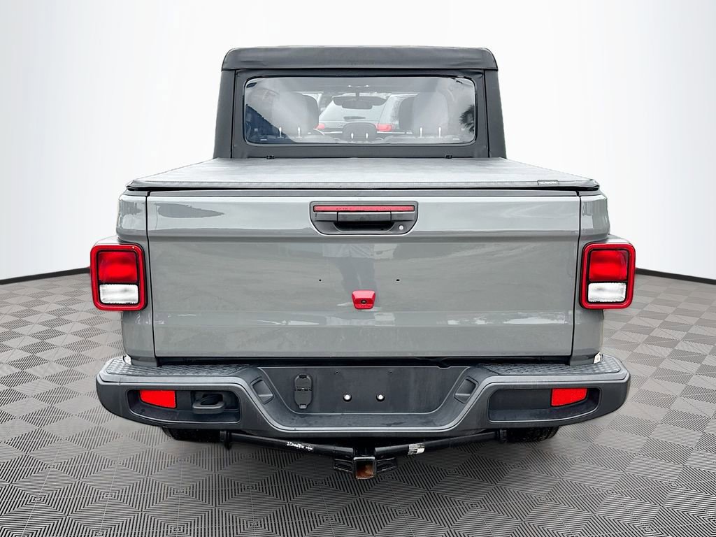 2022 Jeep Gladiator Sport