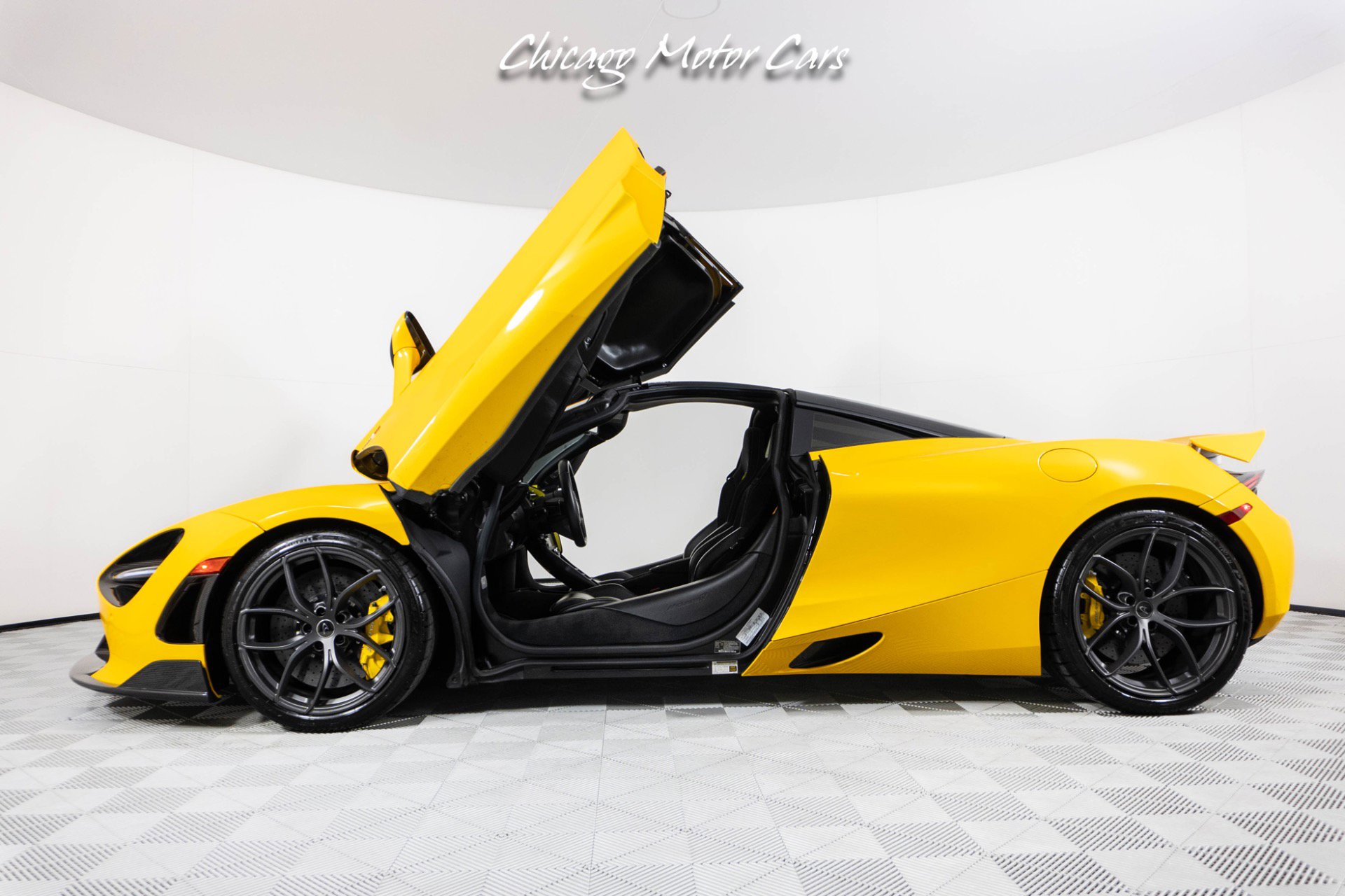 Used 2019 McLaren 720S photo 53
