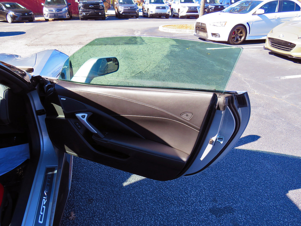 2016 Chevrolet Corvette w/ Z51 Performance Package