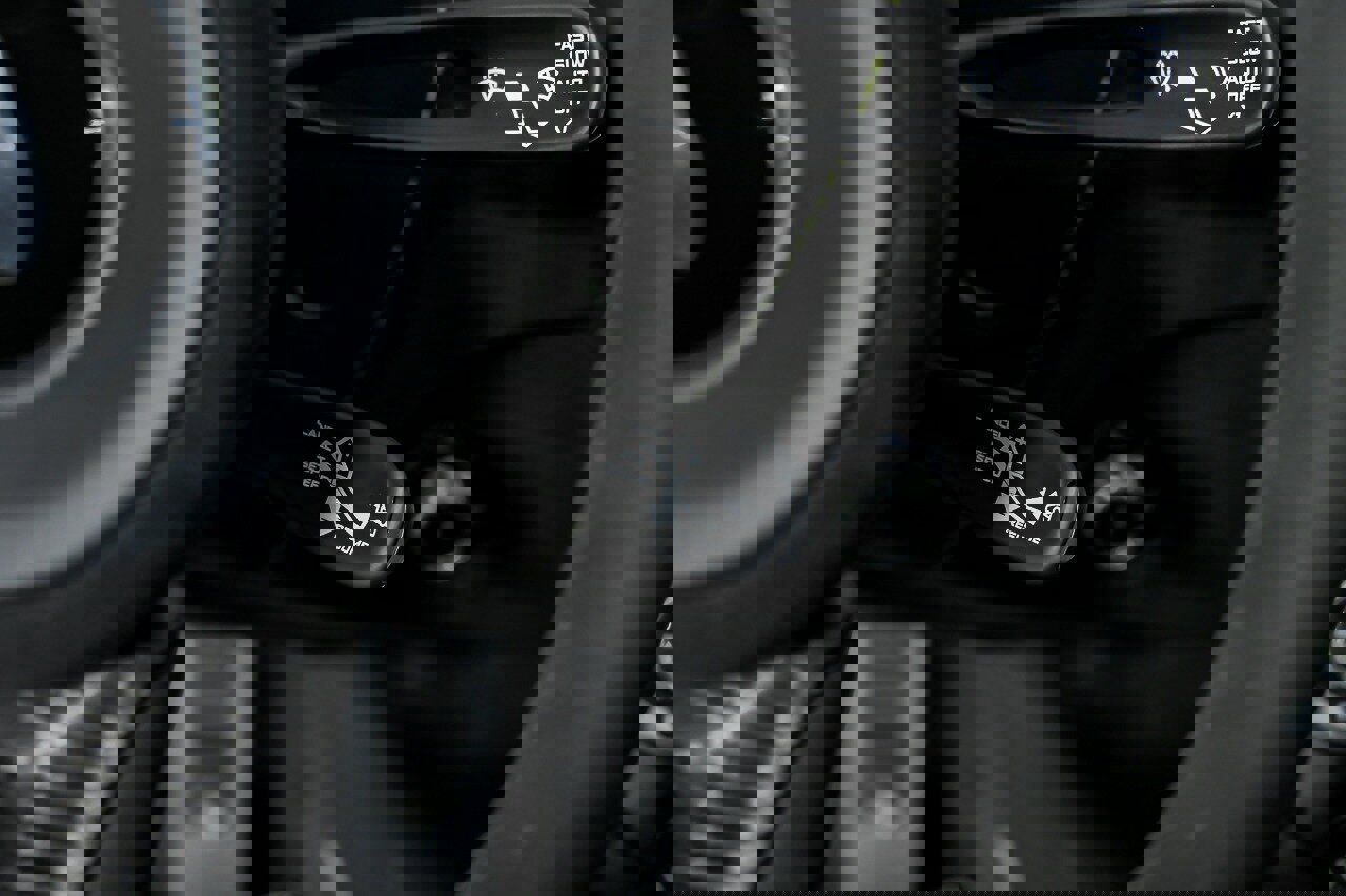 Used 2021 McLaren 765LT photo 31