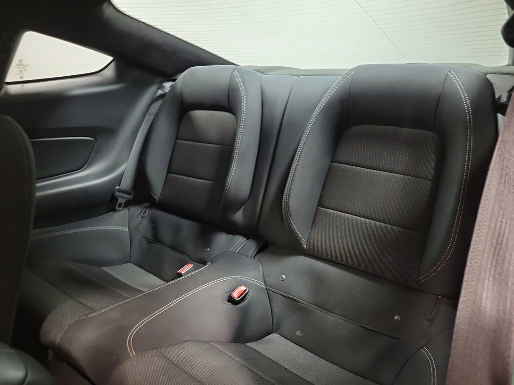 2017 Ford Mustang Coupe