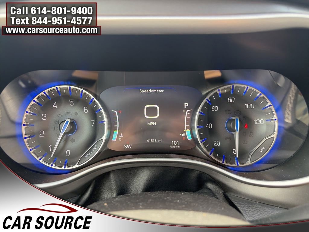 2024 Chrysler Pacifica Touring-L