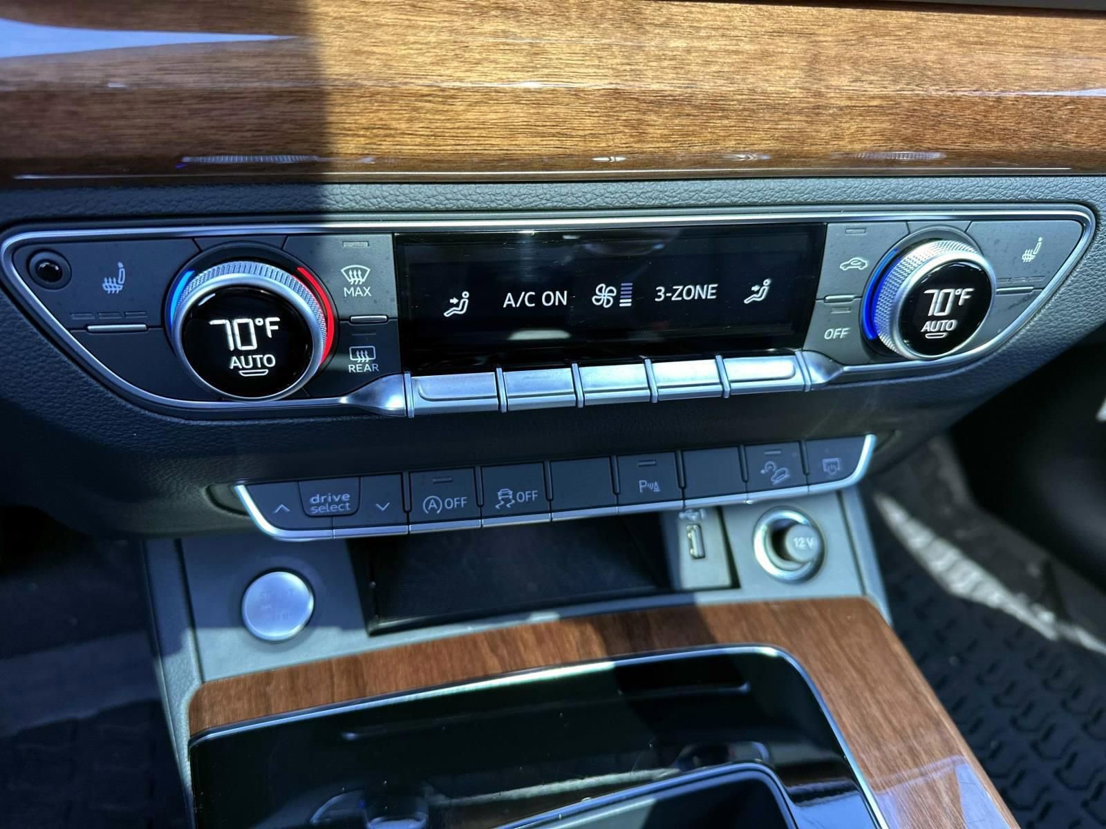 2023 Audi Q5 2.0T Premium