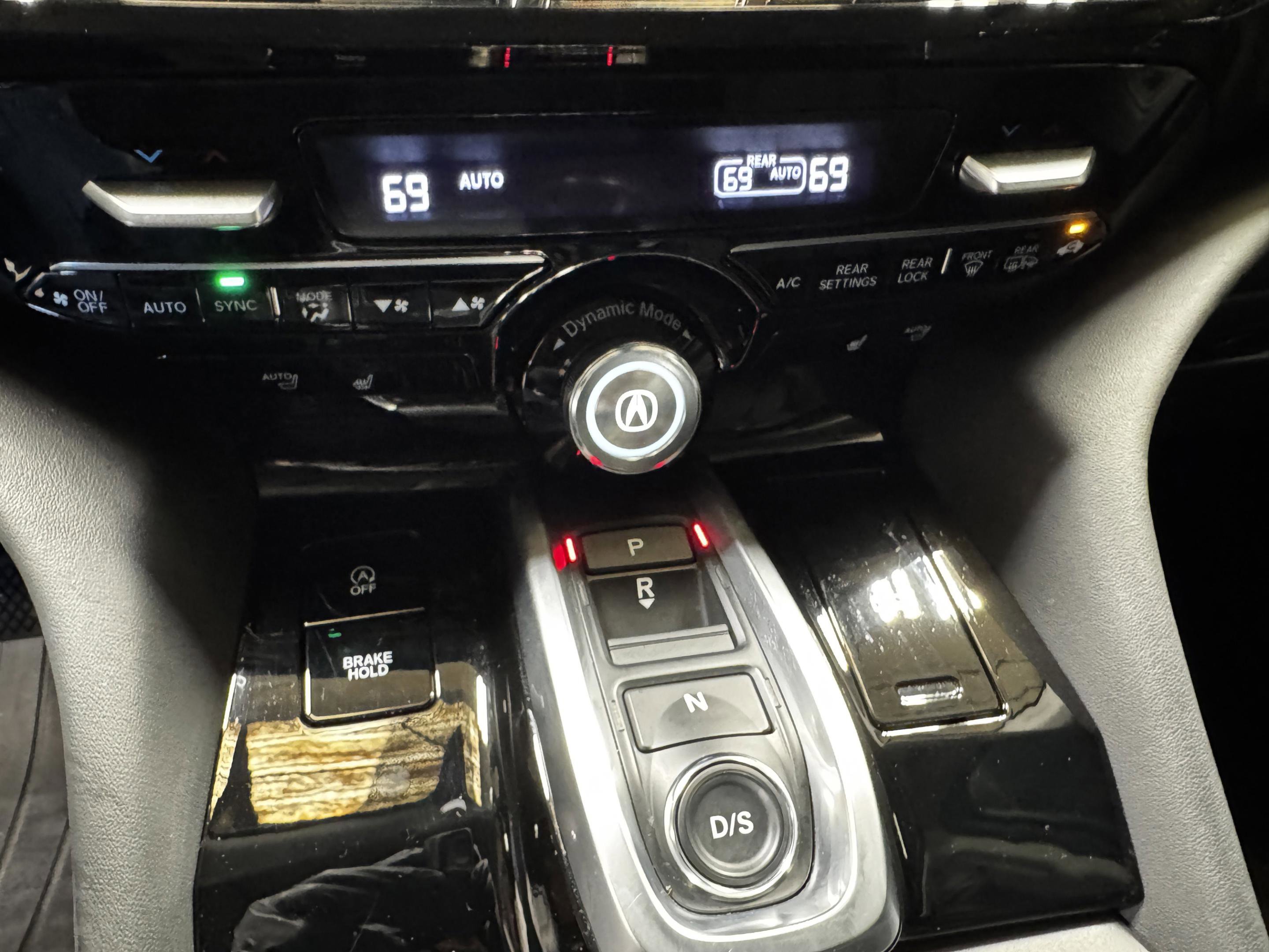 2023 Acura MDX FWD w/ Technology Package