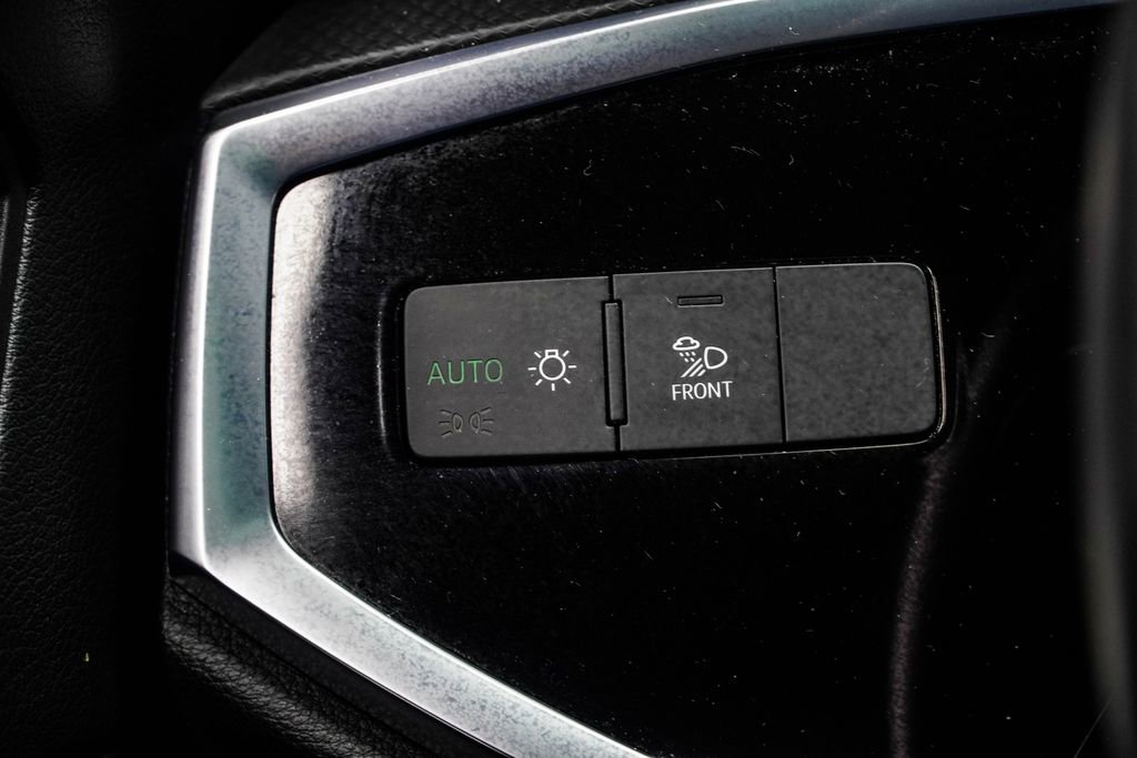 2025 Audi Q3 2.0T Premium