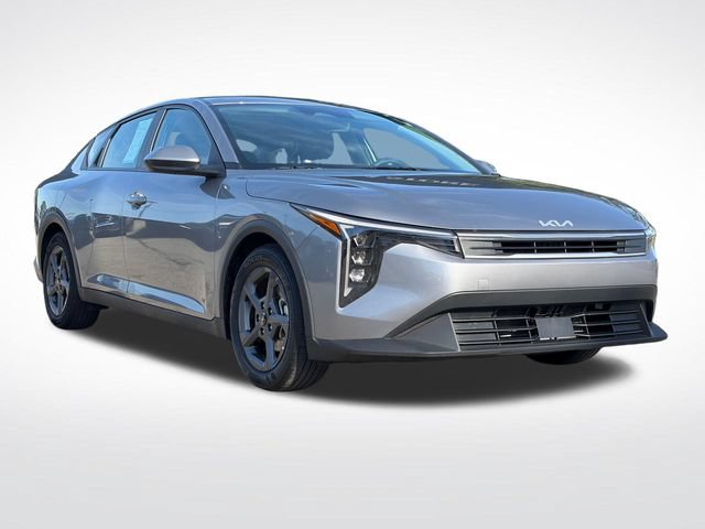 Certified 2025 Kia K4