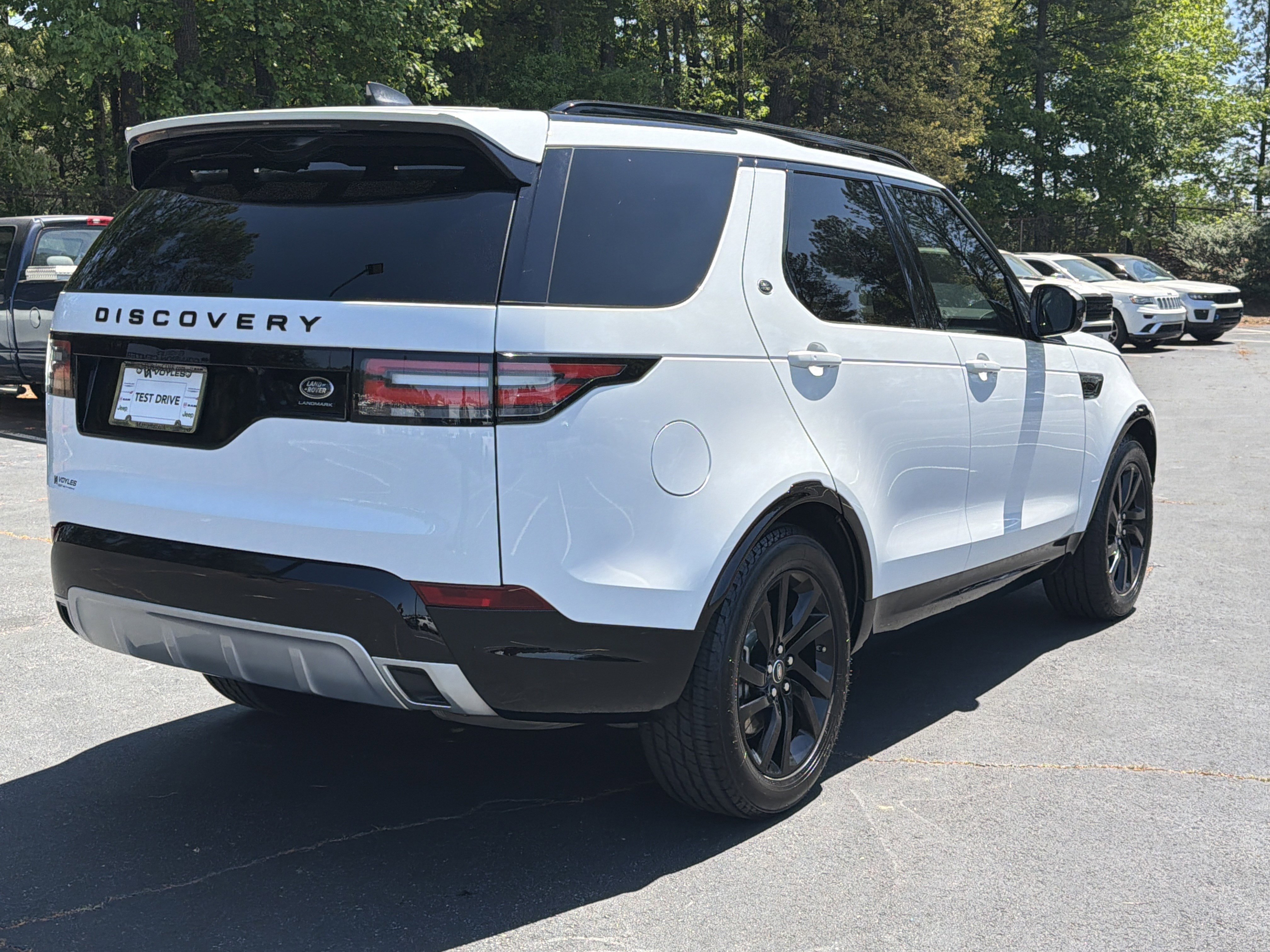 2020 Land Rover Discovery Landmark