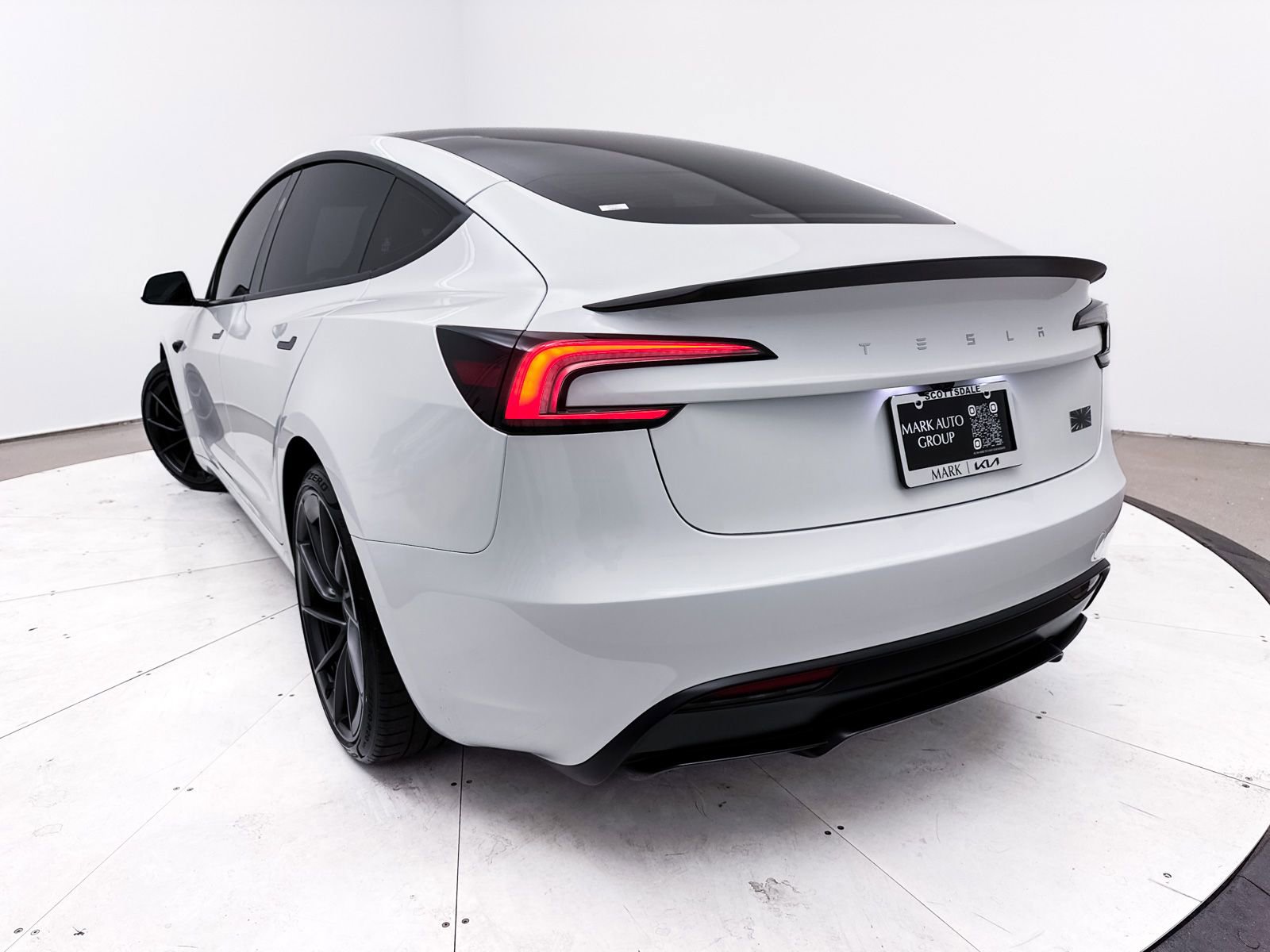 2024 Tesla Model 3 Performance