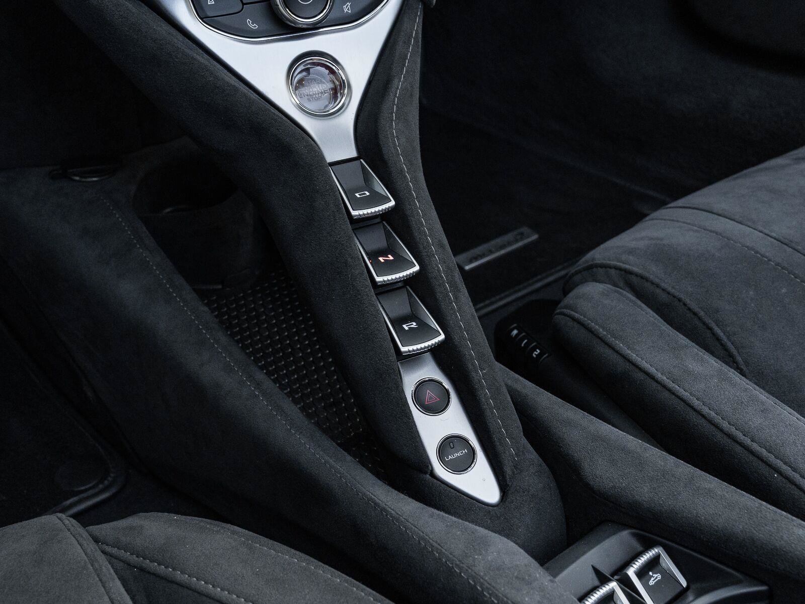 Used 2020 McLaren 720S Spider photo 36