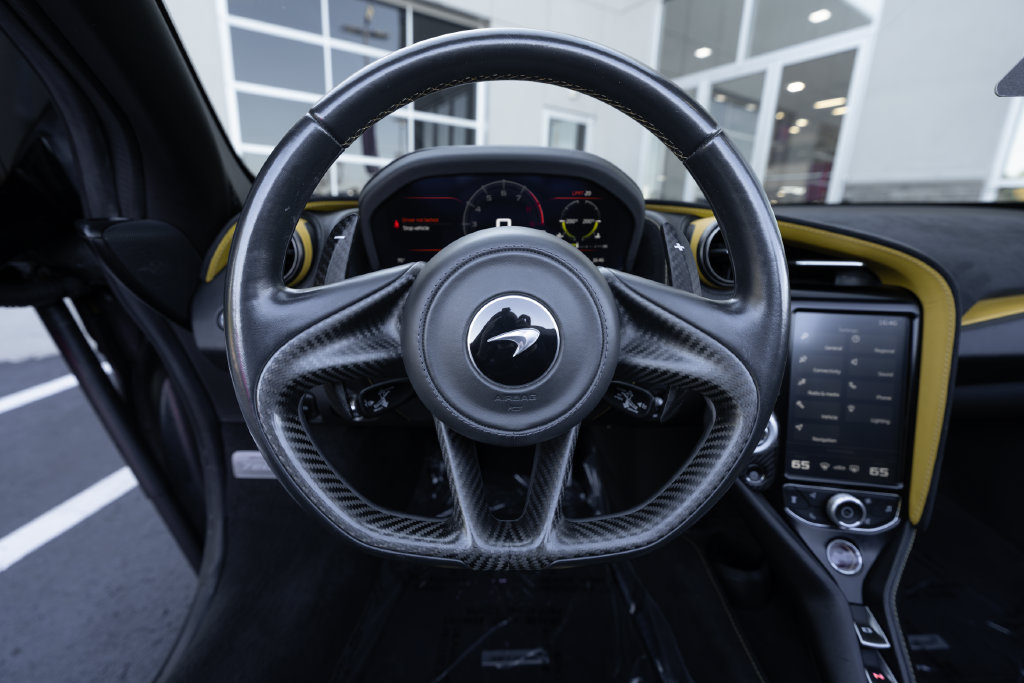 Used 2021 McLaren 720S Luxury photo 27