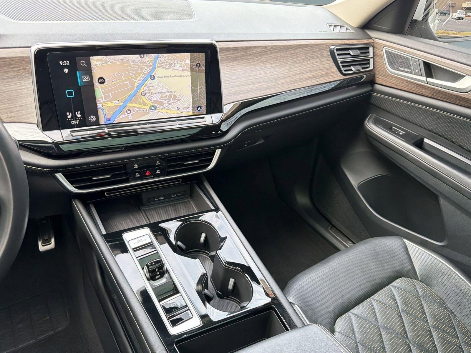 2024 Volkswagen Atlas SEL Premium R-Line