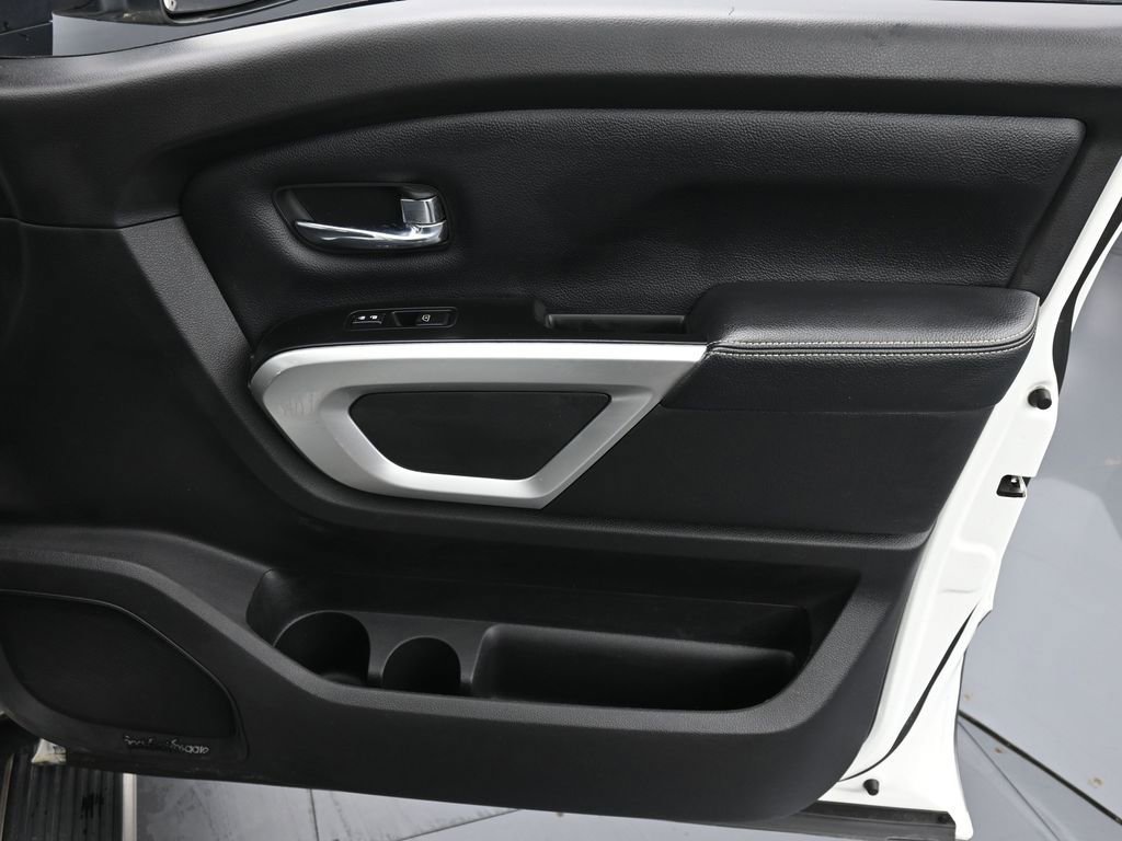 2018 Nissan Titan PRO-4X