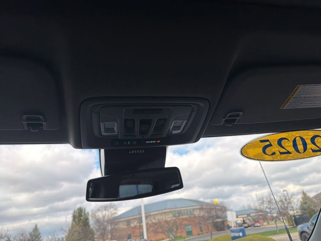 2025 GMC Sierra 2500 SLT