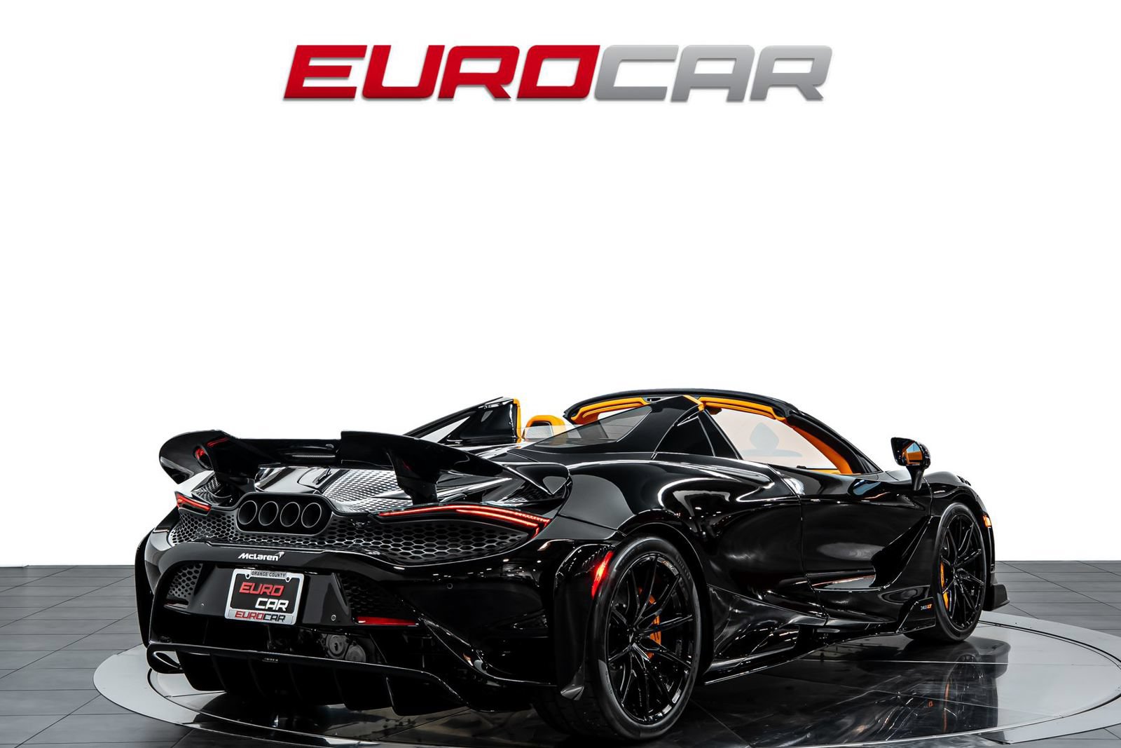 Used 2022 McLaren 765LT photo 6