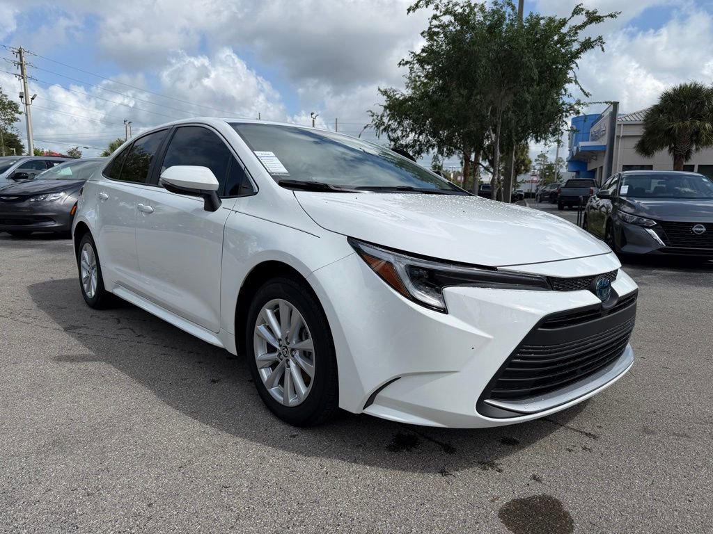 Used 2024 Toyota Corolla XLE