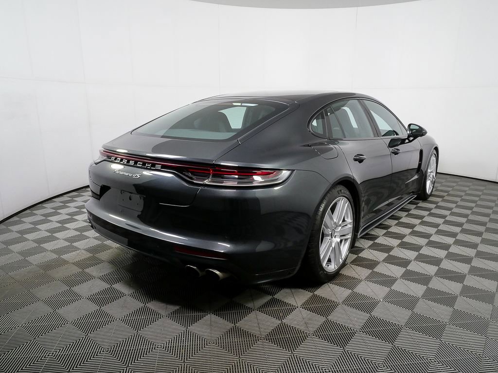2023 Porsche Panamera 4S