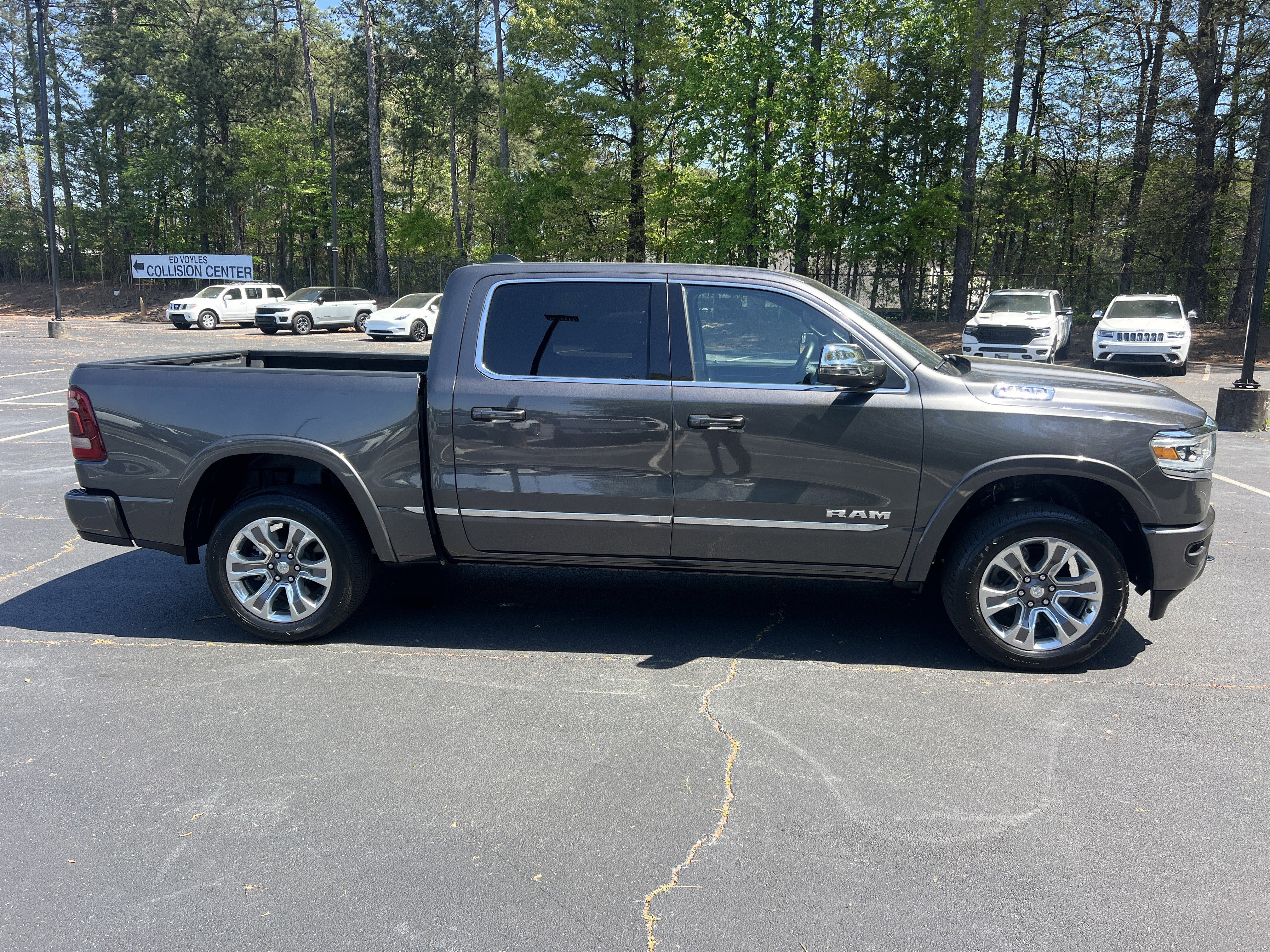 2024 RAM 1500 Limited