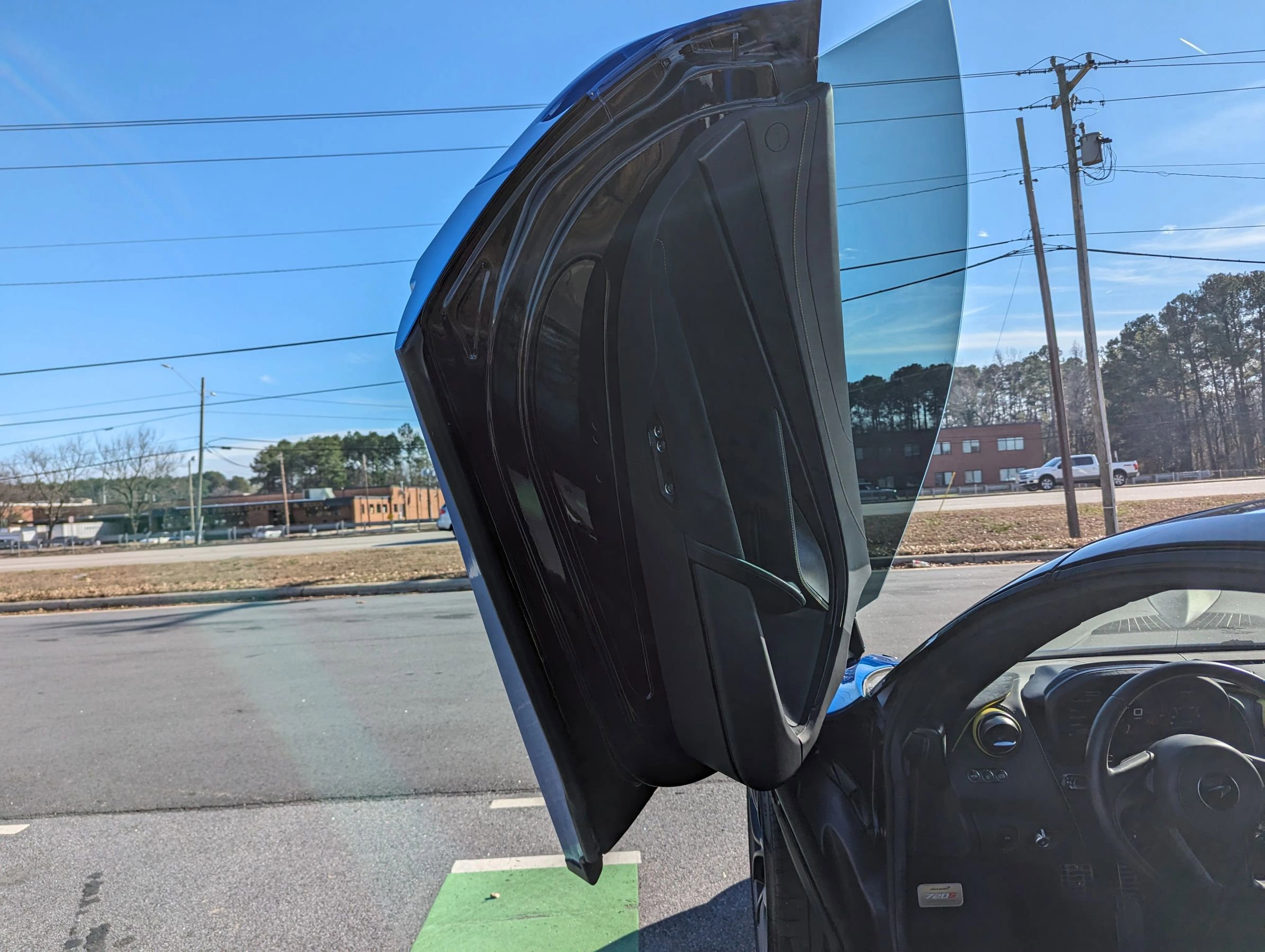 Used 2021 McLaren 720S Luxury photo 33