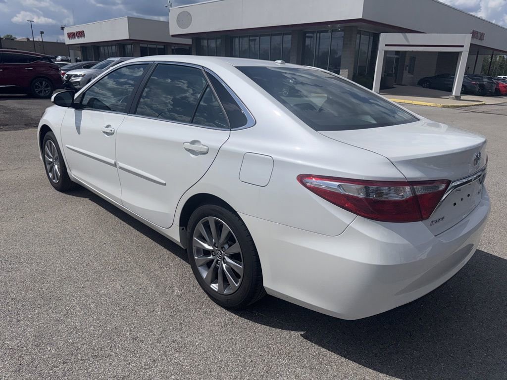 2016 Toyota Camry XLE