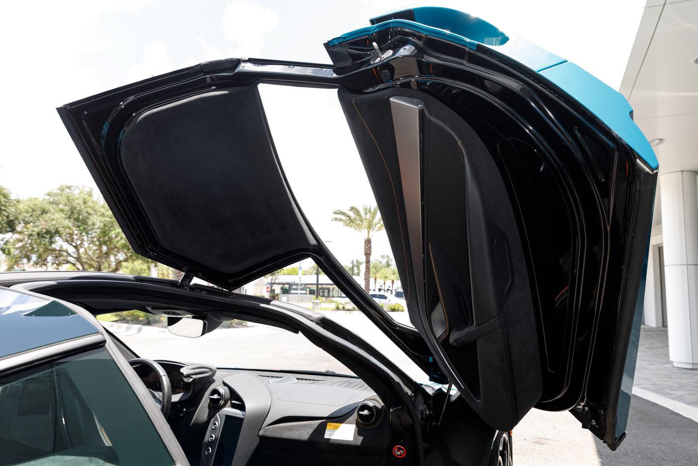 Used 2025 McLaren 750S photo 65