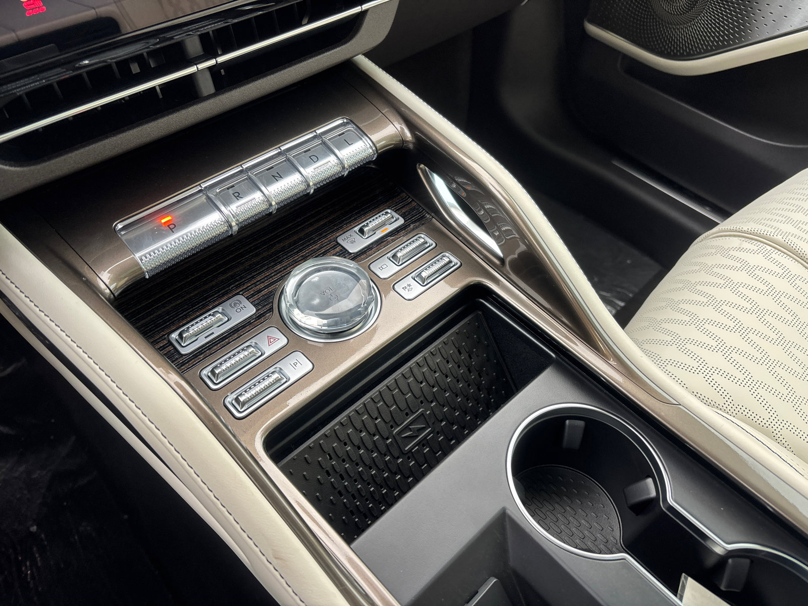 2026 Lincoln Nautilus Black Label