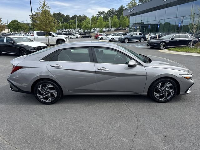 2025 Hyundai Elantra SEL