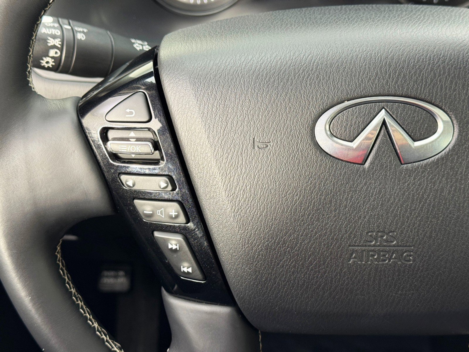 2022 INFINITI Qx80 Premium Select