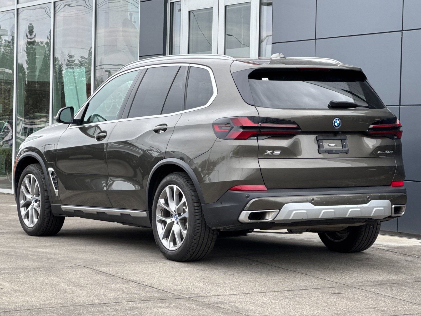 2024 BMW X5 xDrive50e