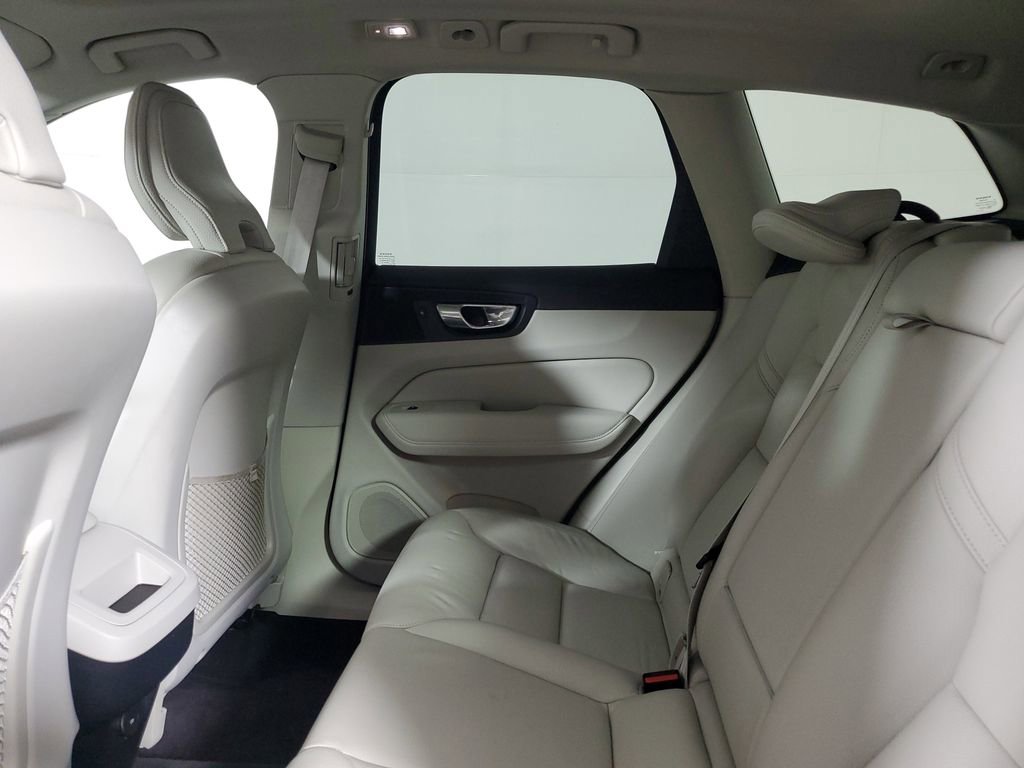 2023 Volvo Xc60 B5 Plus