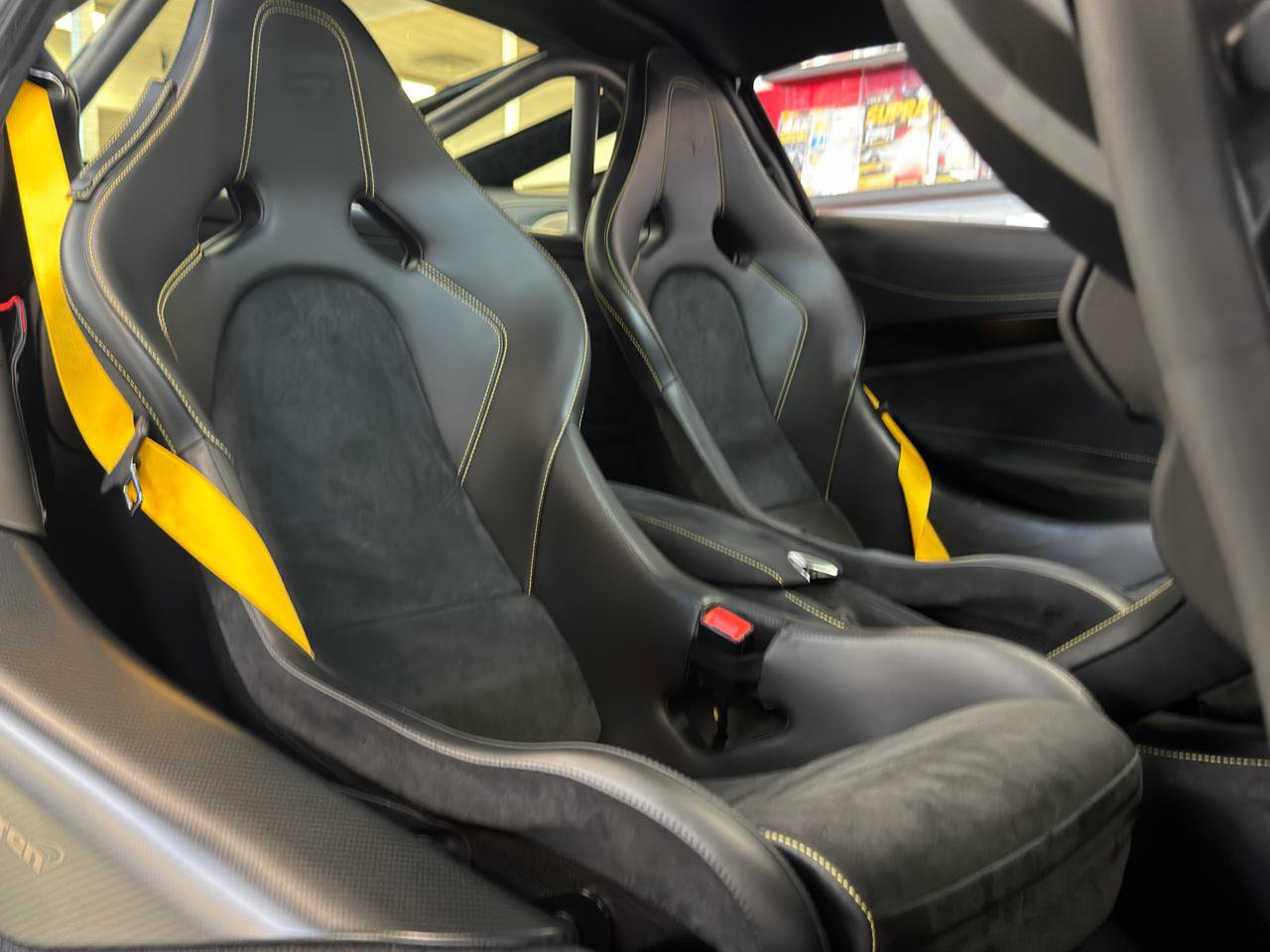 Used 2018 McLaren 720S photo 35