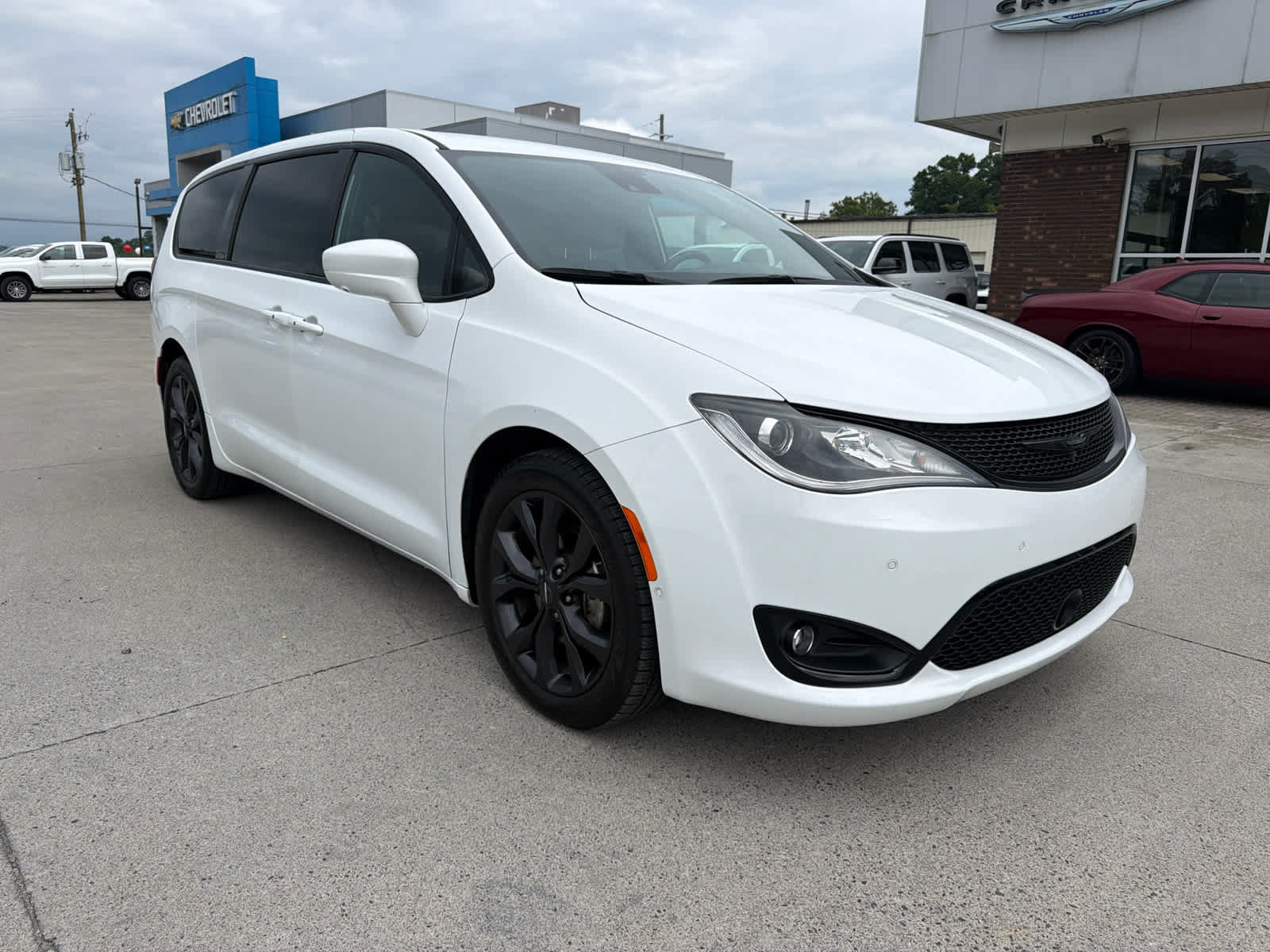 Used 2019 Chrysler Pacifica Touring Plus