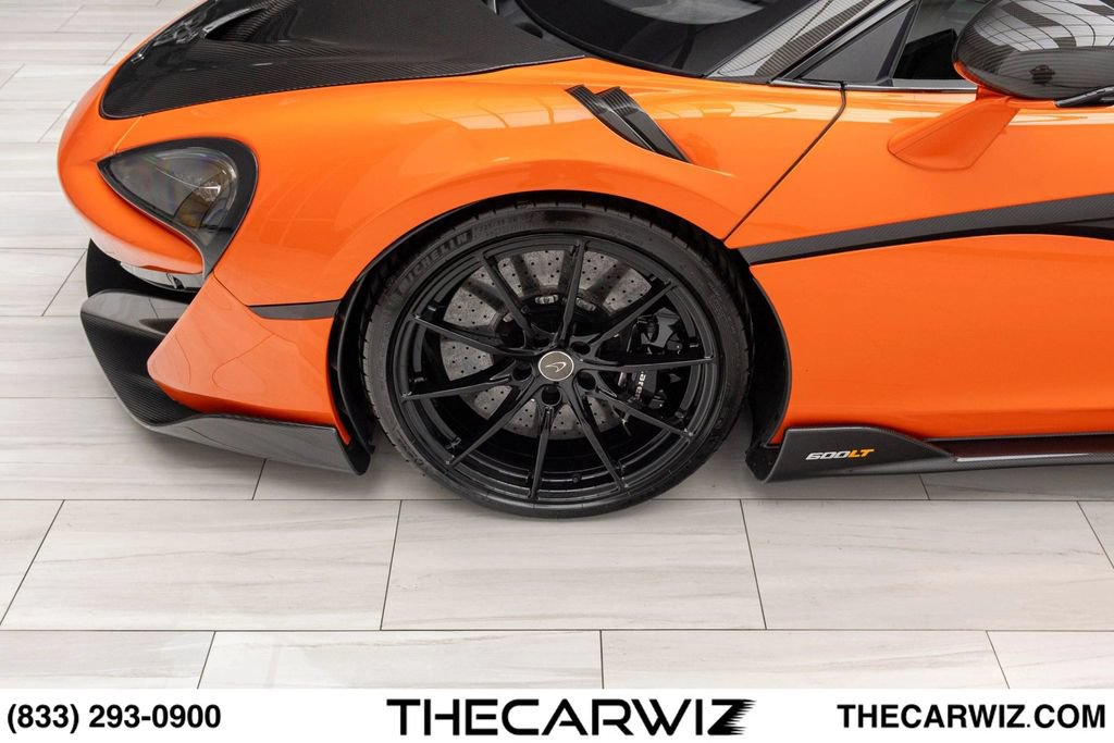 Used 2019 McLaren 600LT photo 11