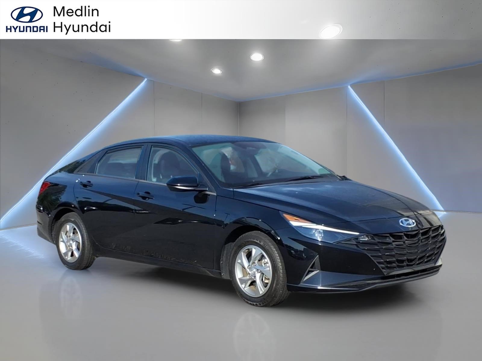Used 2021 Hyundai Elantra SE