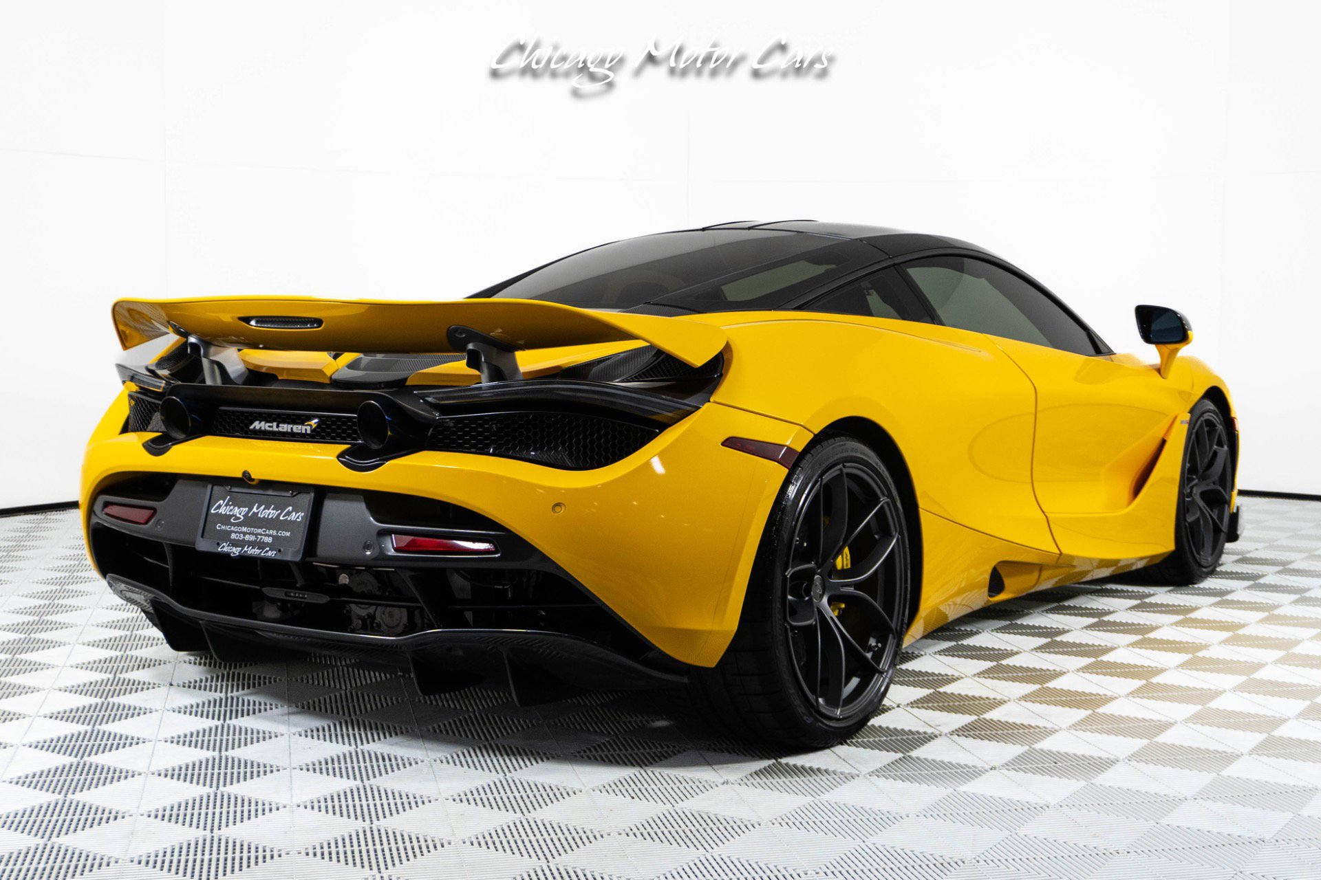 Used 2019 McLaren 720S photo 44