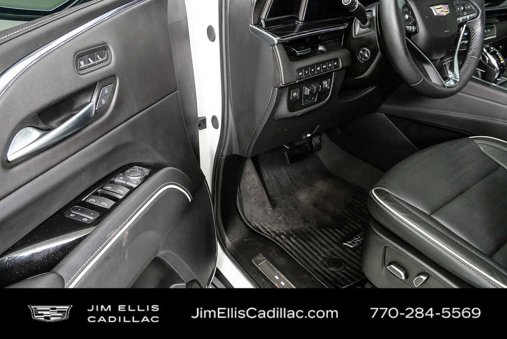 2024 Cadillac Escalade Sport