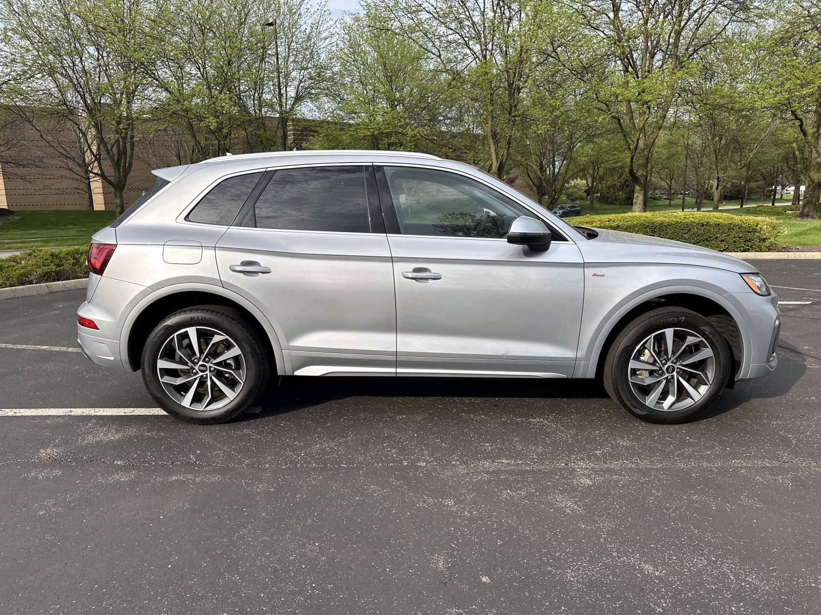 2023 Audi Q5 2.0T Premium Plus