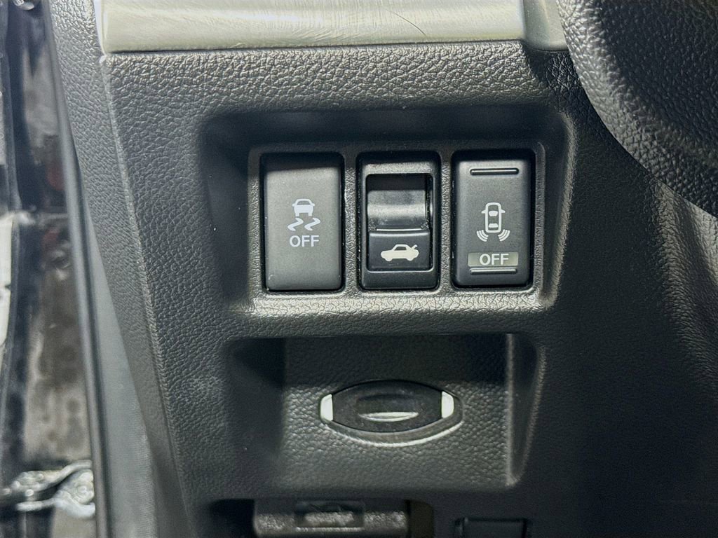 2014 INFINITI Q60 Convertible