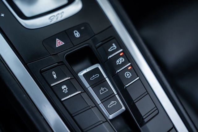 2019 Porsche 911 Carrera